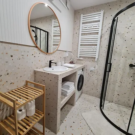 Nad Przykopa 아파트 *